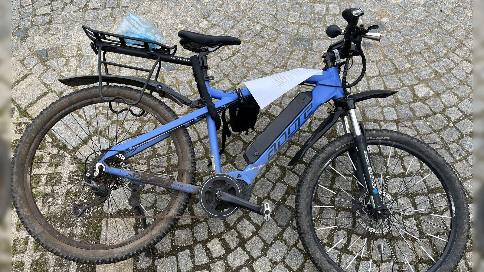 Dieses Pedelec hat die Polizeiinspektion Amberg sichergestellt.  (Bild: Polizeiinspektion Amberg/exb)