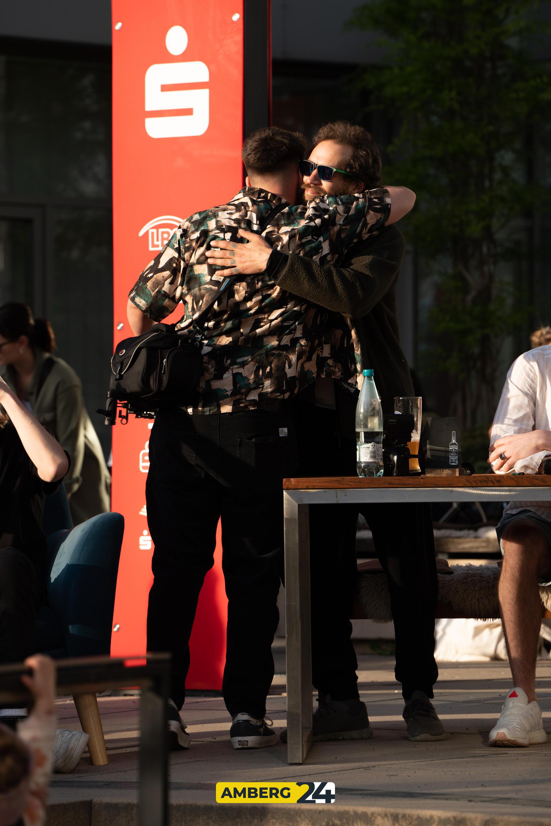 Der Frühling ist zurück und die Open Stage im Amberger Beanery wird ins Freie verlegt.  (Bild: Daniel Geiger)