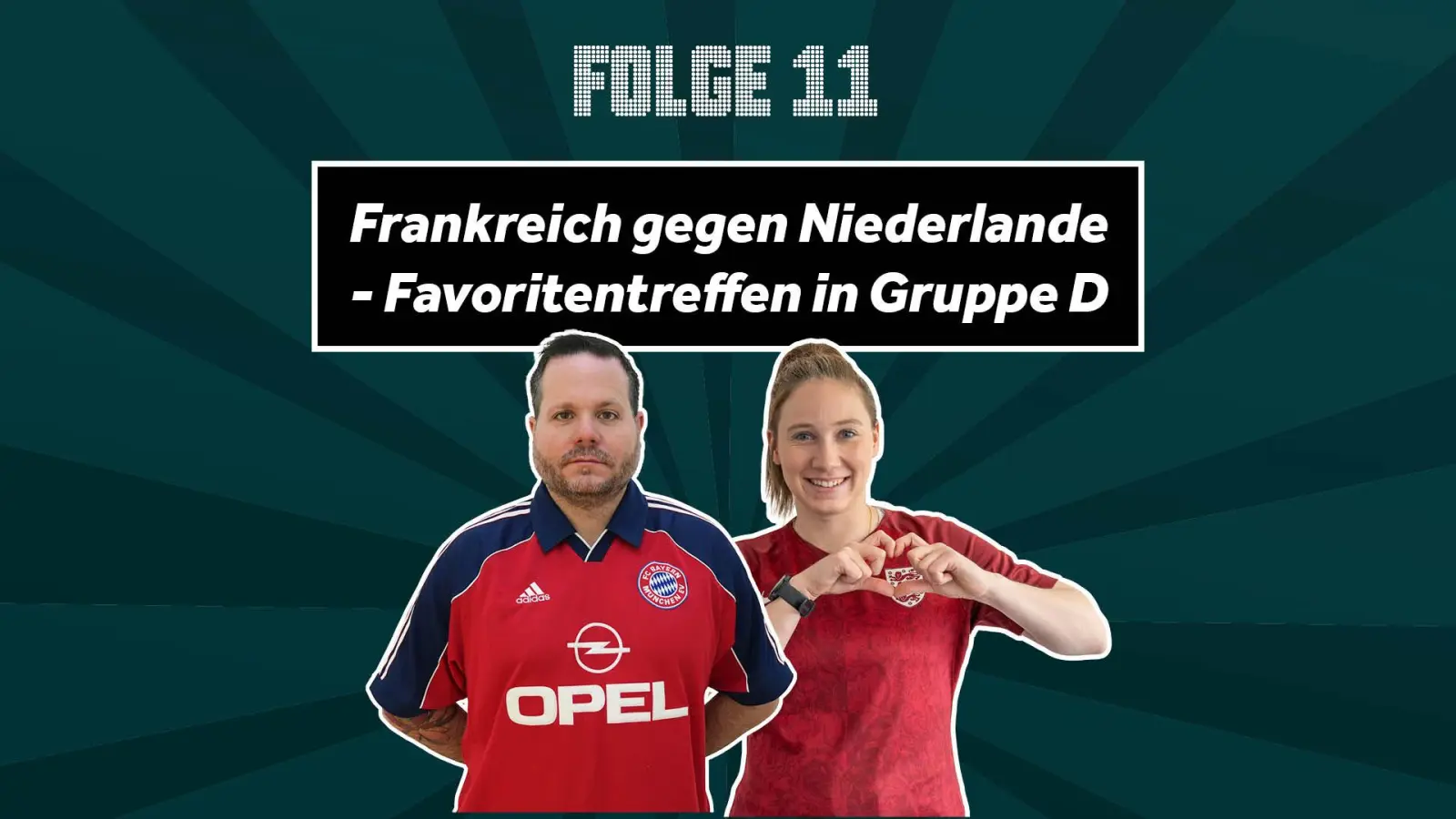 Thomas Webel (l) und Alexandra Maul analysieren unter anderem die Partie Niederlande gegen Frankreich. (Bild: Marina Gube)