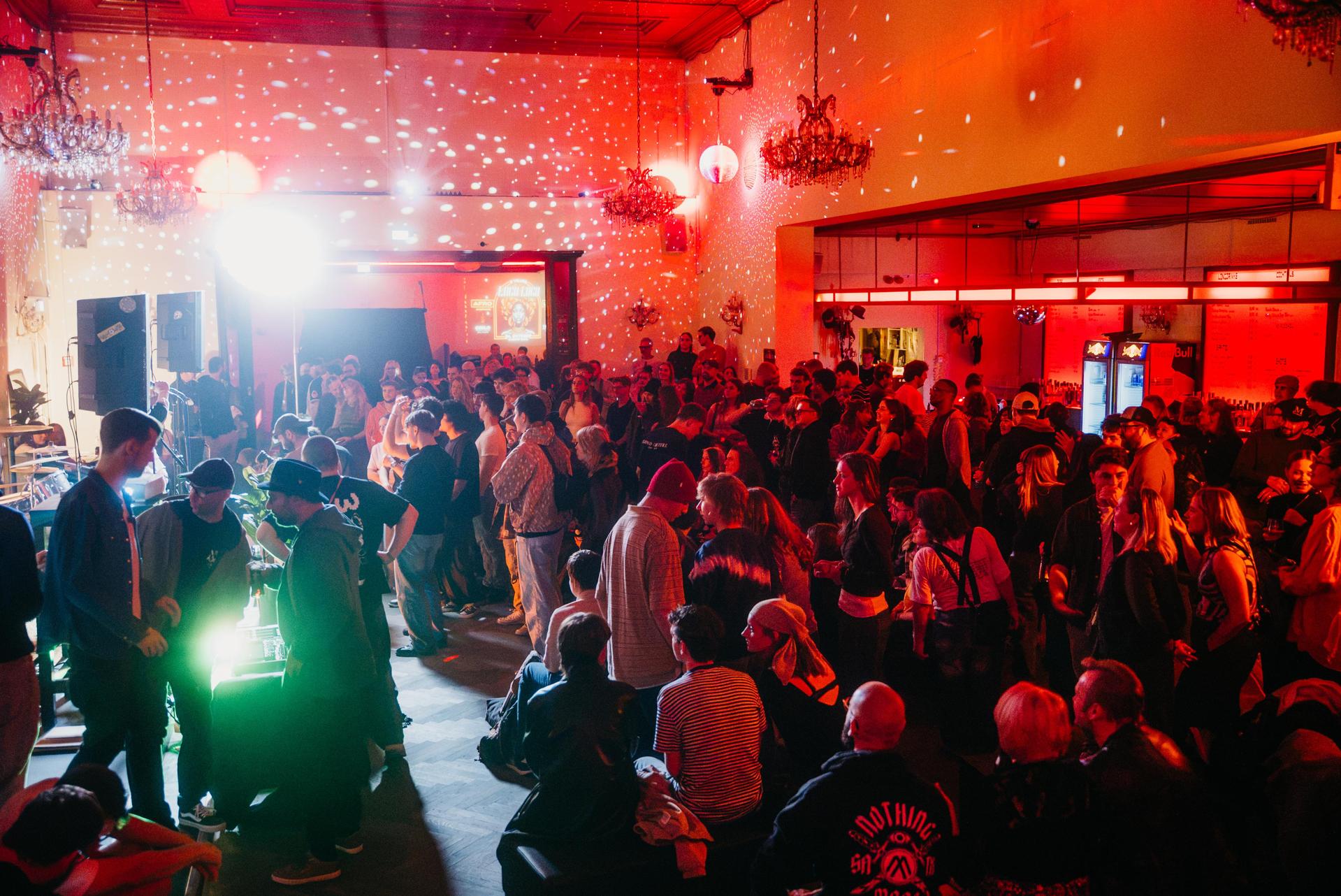 Bei der Open Stage im Casino in Amberg war wieder richtig viel los. (Bild: Thiemo Donhauser)