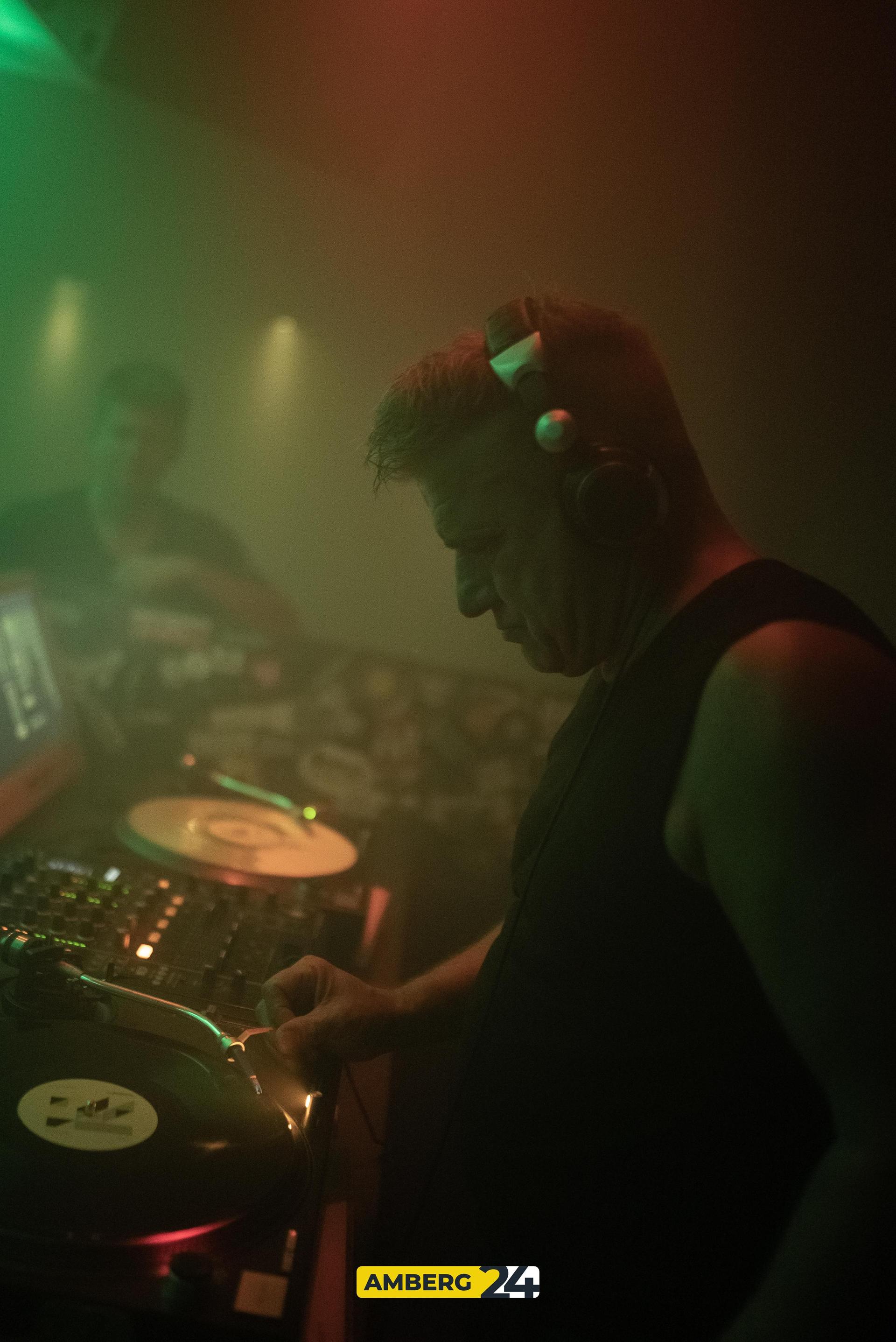 Dark Techno und Electro gab&#39;s am Samstag im Trio Amberg! (Bild: Mario Donhauser)