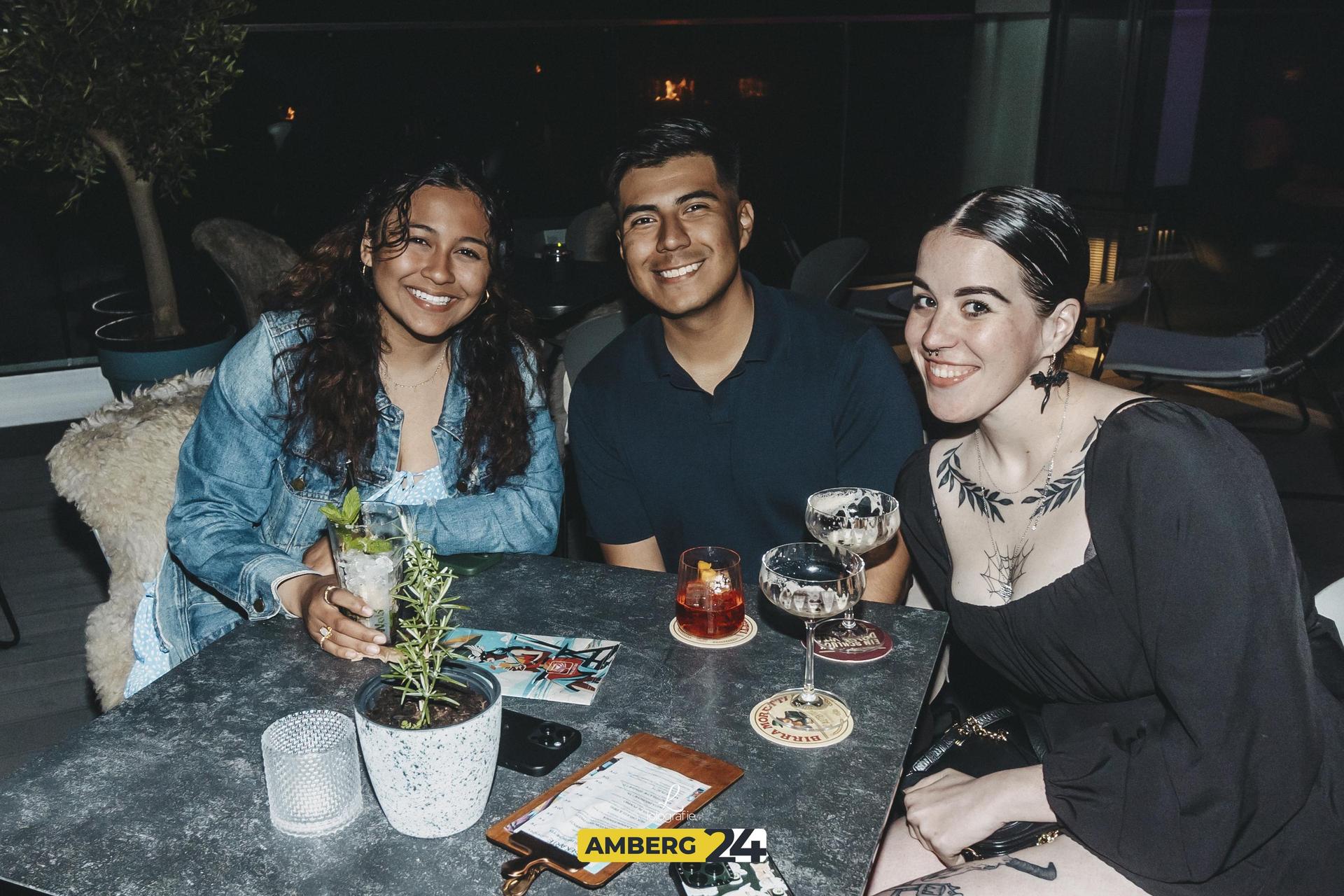 Die Fotos aus der Walküre Skybar. (Bild: Lolografie)