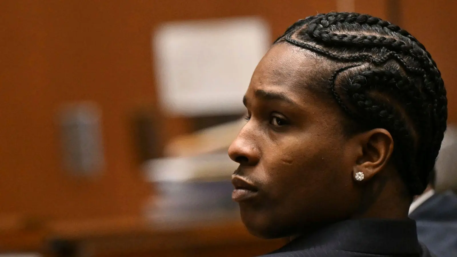 Steht aktuell vor Gericht: US-Rapper Asap Rocky. (Archivbild) (Bild: Patrick T. Fallon/AFP Pool via AP/dpa)