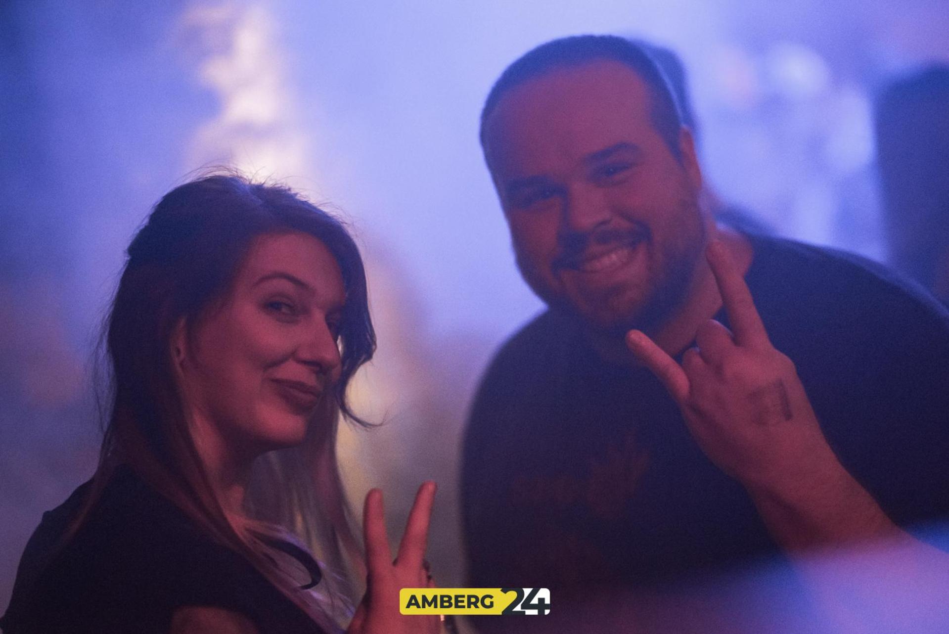 Party am 1. Weihnachtsfeiertag im Happy Rock.  (Bild: Martin Sponsel)