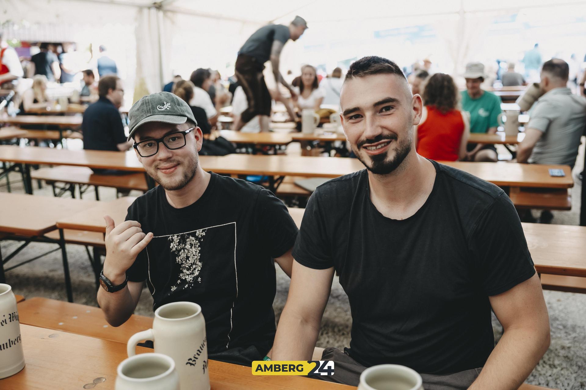 Fotografin Lolo war für euch auf dem Bergfest in Amberg unterwegs. (Bild: Lolografie/ Leonie Hartung)