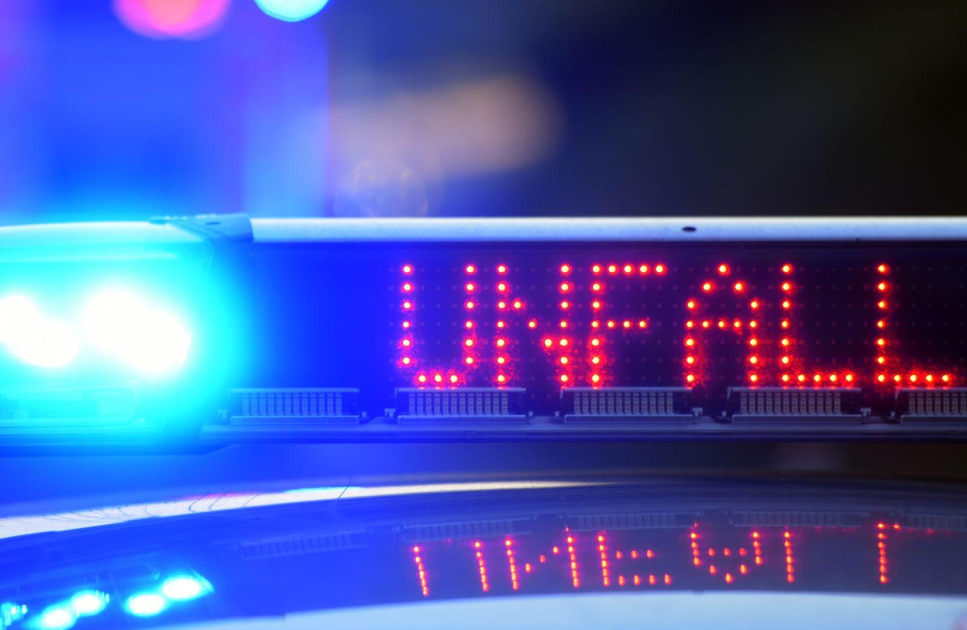 Die A6 wurde in Fahrtrichtung Heilbronn gesperrt. (Symbolbild: Stefan Puchner/dpa)