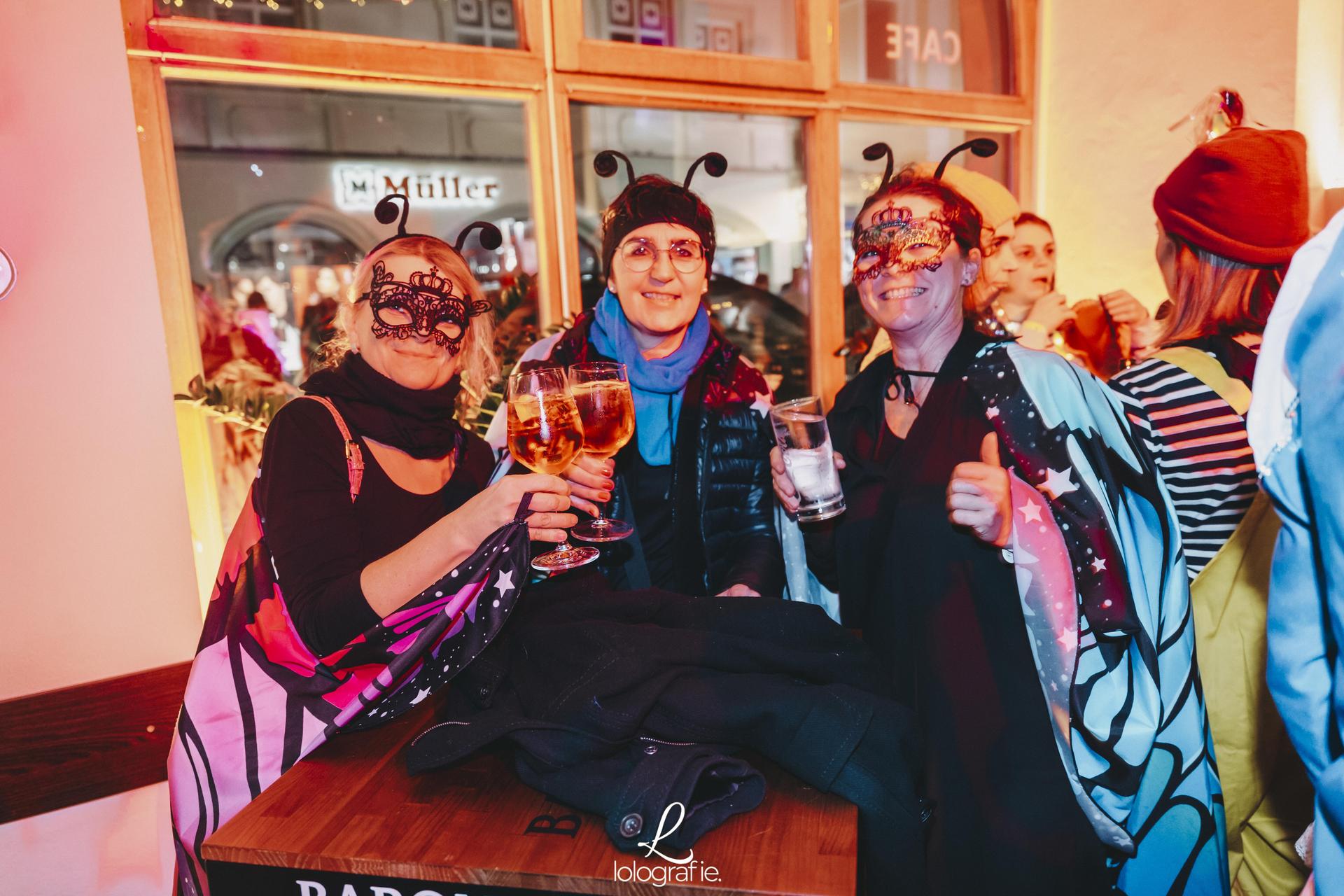 So war der Weiberfasching im Roberts (Bild: ama)