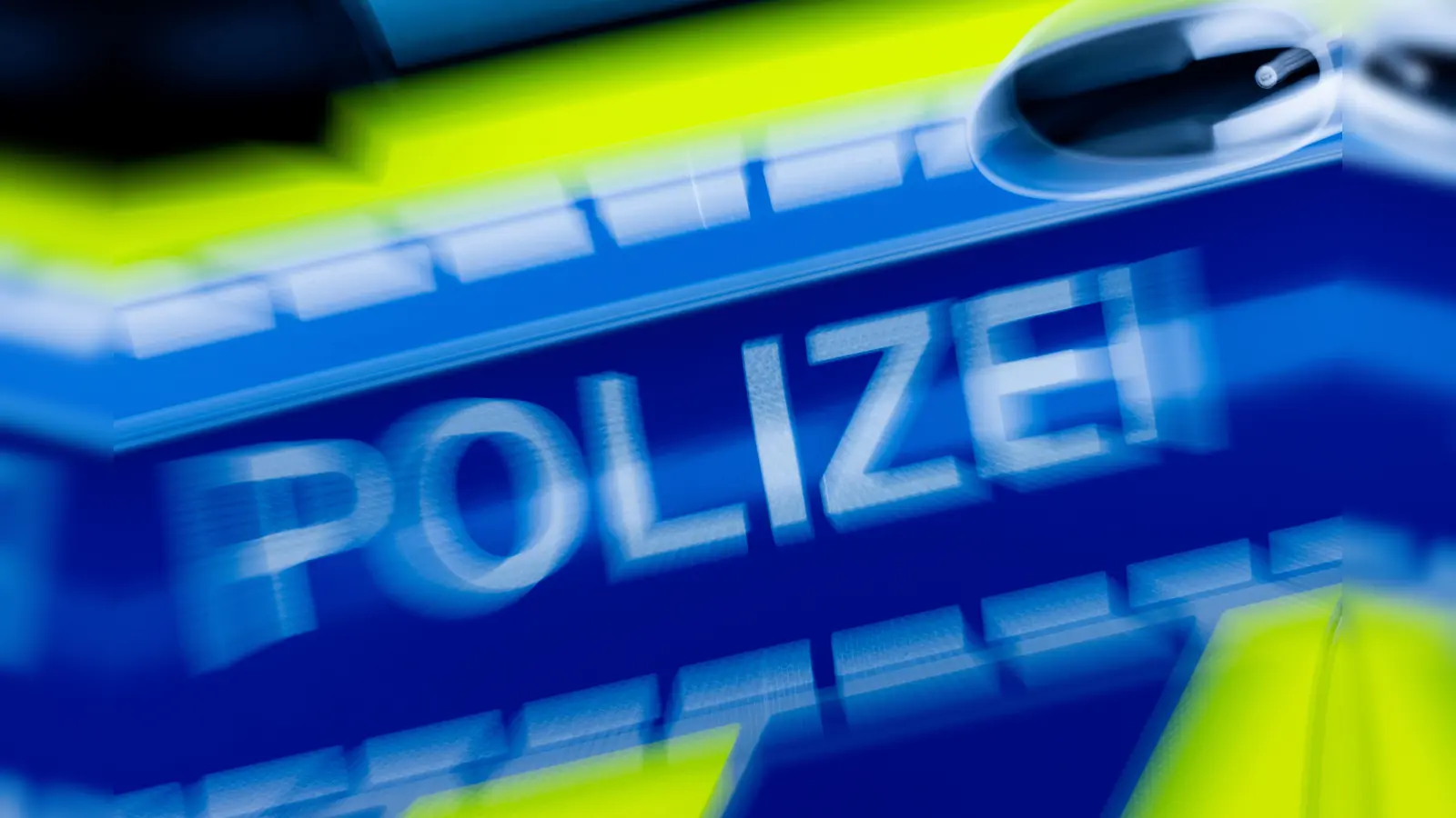 Den Beamten der Polizeiinspektion Neustadt/WN fiel am Freitagabend ein betrunkener Fahrradfahrer auf. (Symbolbild: Rolf Vennenbernd/dpa)